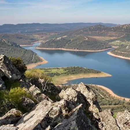 Herrera del Duque Pueblo Encanto, Apartamento Rural מראה חיצוני תמונה